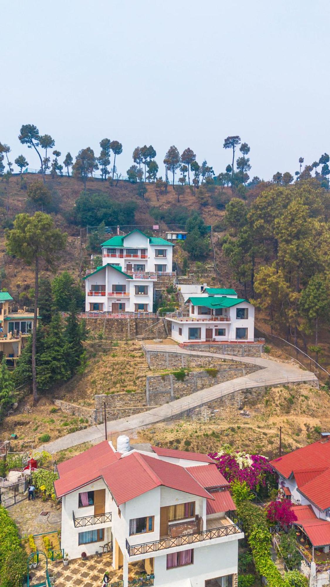 Hostie Sahasrara-3Bhk Chalets, Majkhali, Ranikhet Dış mekan fotoğraf