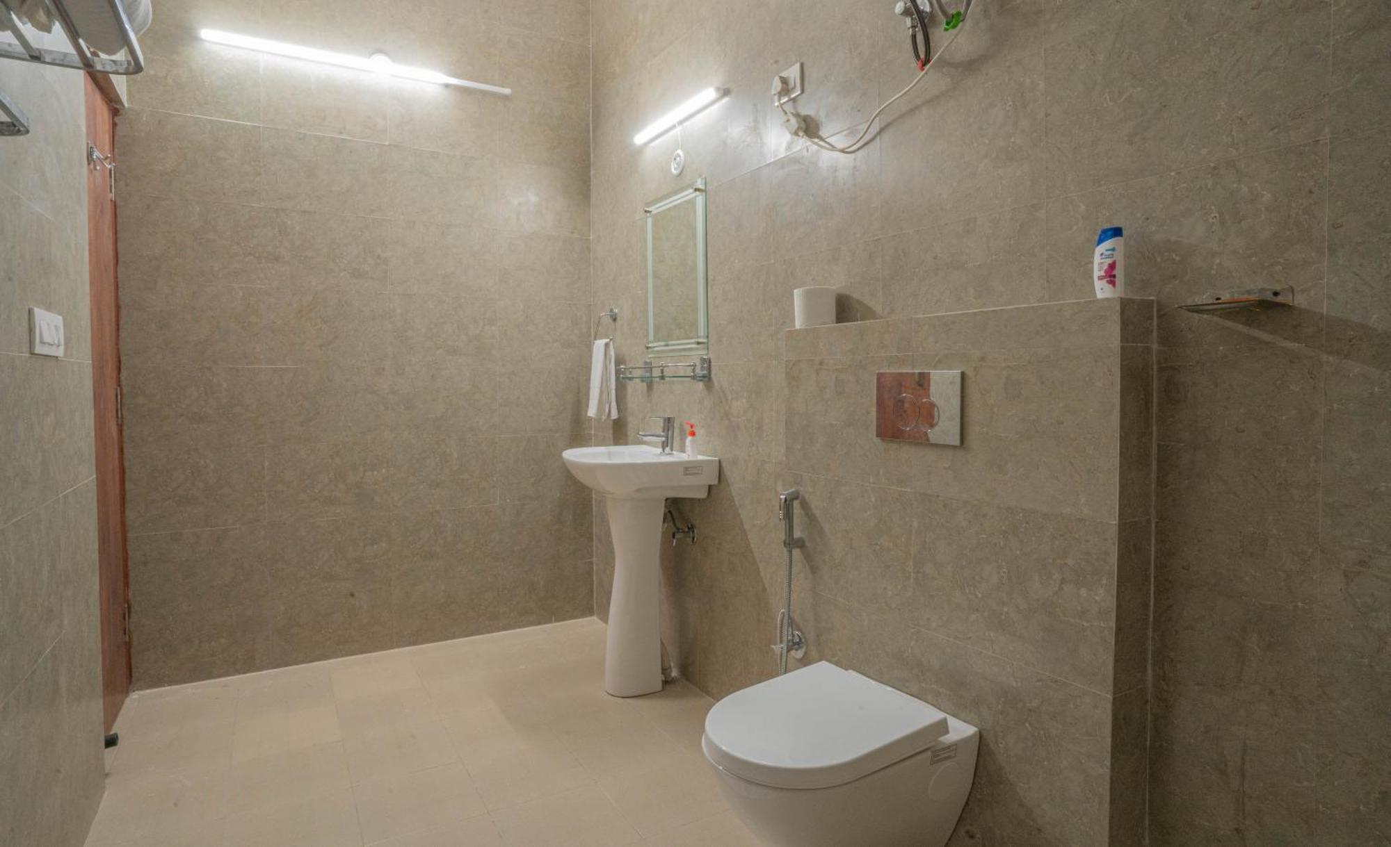 Hostie Sahasrara-3Bhk Chalets, Majkhali, Ranikhet Dış mekan fotoğraf